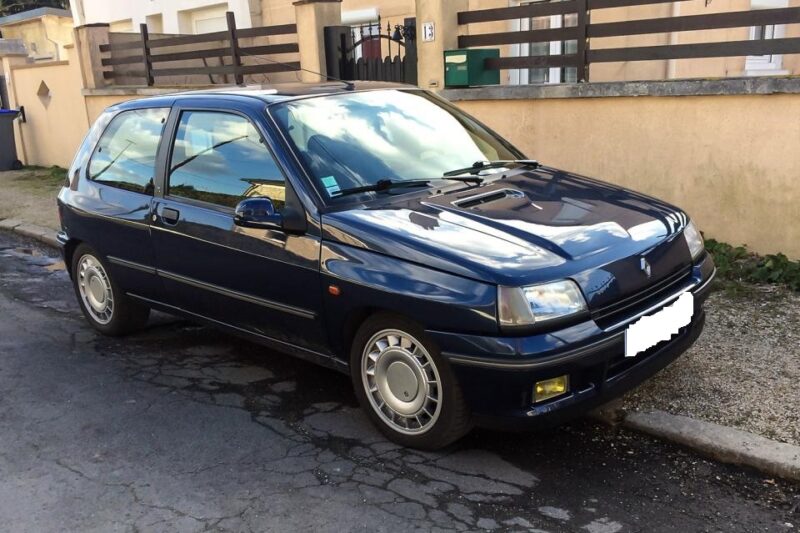 Renault Clio 16S 1.8 16v